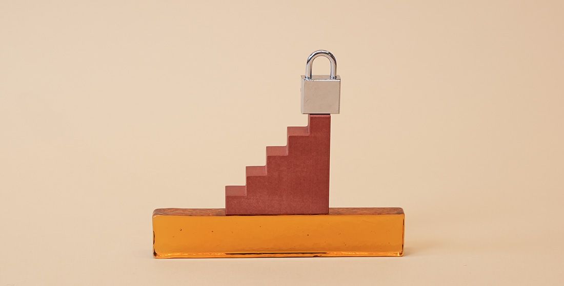 padlock on staircase